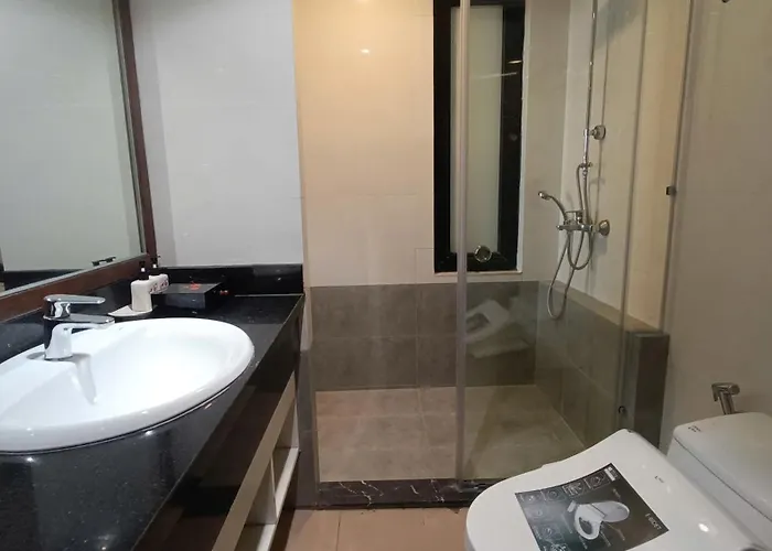 Ping Diamond Hotel Hanoi